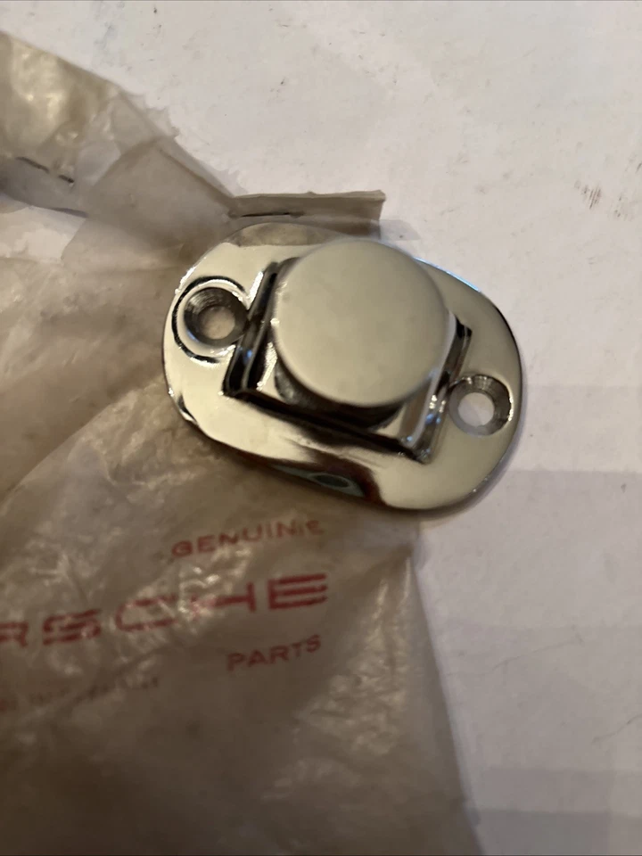 NOS Porsche 356 911 912 Headrest Mount Bracket Pair ORIGINAL Thumb Screws - Image 3 of 4