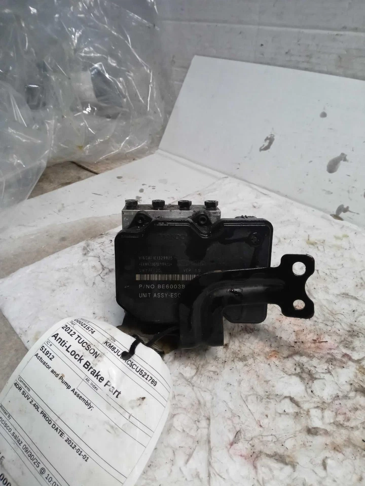 2012 Hyundai Tucson ABS Pump & Motor Assembly OEM 589202S400 88K Miles - Изображение 2 из 4
