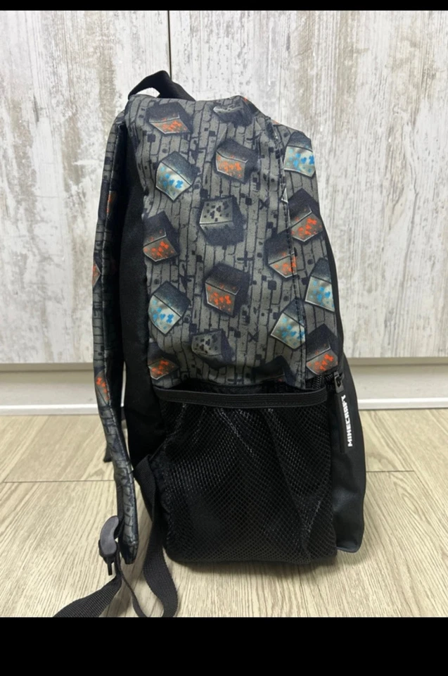 Zaino ufficiale Minecraft per bambini nuovi con cartellino 43x33 cm - Immagine 2 di 4