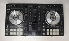 Pioneer DDJ-SR DJ Controller for Serato – Powers On – Limited Testing