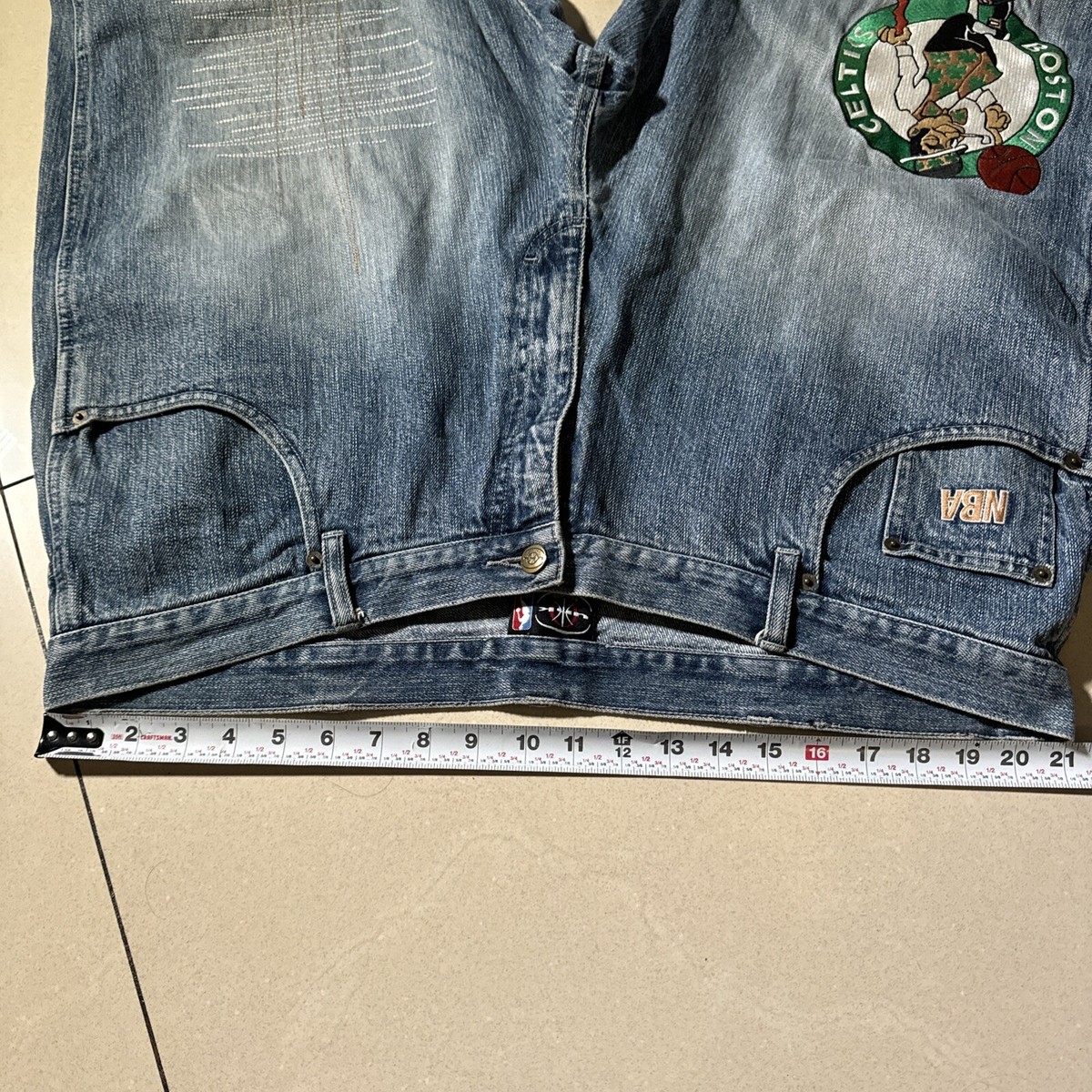 Vintage UNK Boston Celtics NBA Baggy Y2K Denim Jeans Size 40