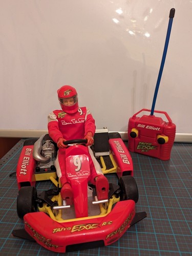 Bill Elliott and Free Style Race Kart Taiyo Edge R/C telecomando auto e action figure - Foto 11 di 15