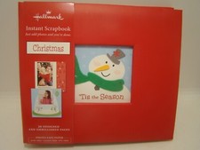 Hallmark Instant Scrapbook Christmas 6" x 8" with 20 Designed/Embellished Pages