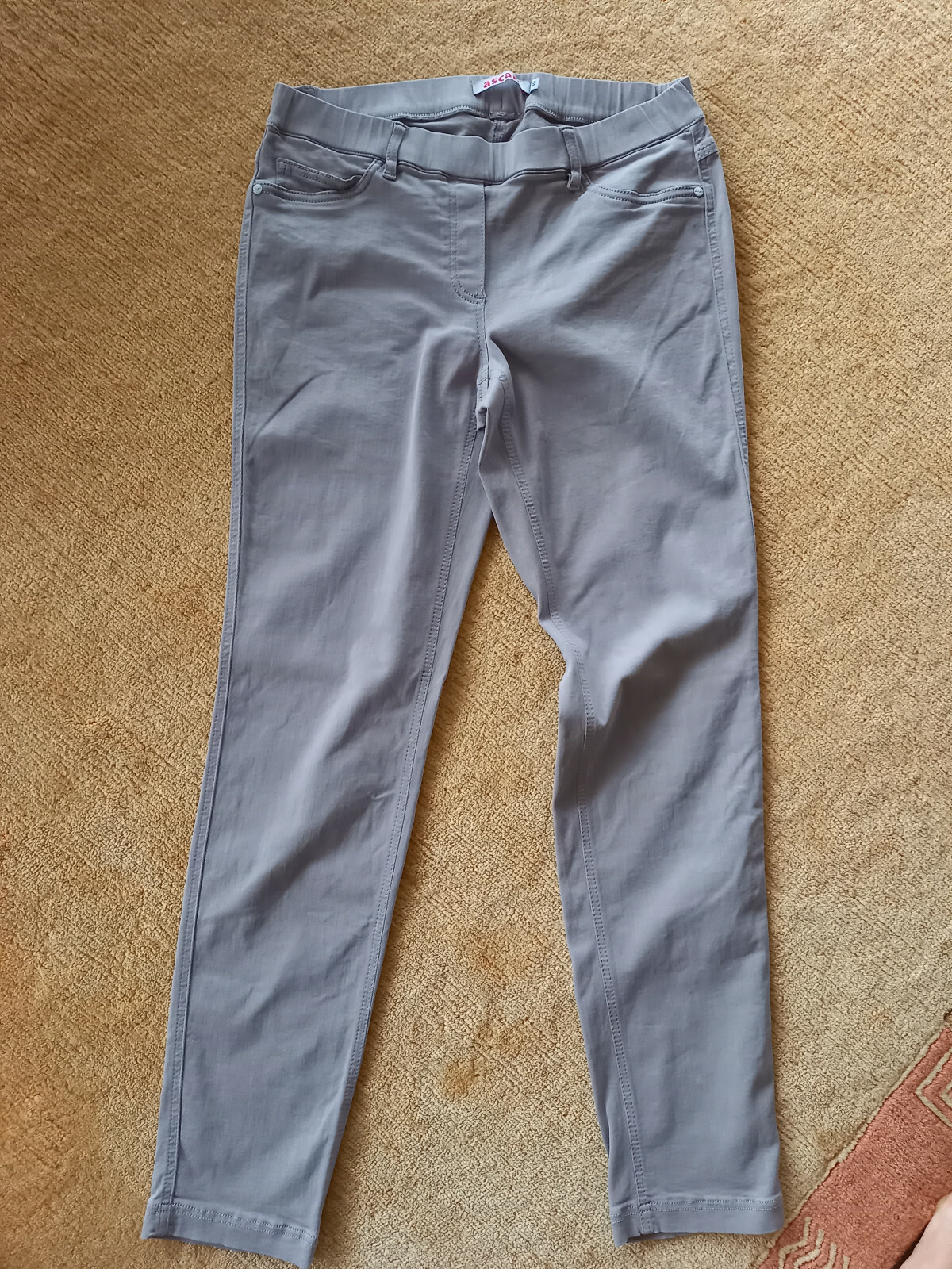 Купить Ascari Hose Jeans Pamela Gr. 40 stone beige на Аукцион DE из  Германии с доставкой в Россию, Украину, Казахстан