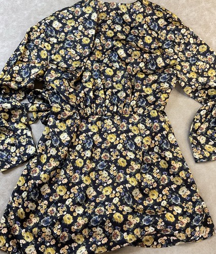 Zara Strampler Wickel Minikleid Blumen seidig tiefer V-Ausschnitt Gürtel zum Binden Damen Gr. L Neu mit Etikett - Bild 8 von 8
