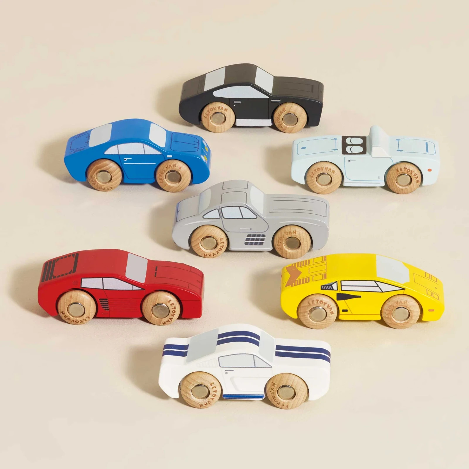 Le Toy Van - Classic Sports Cars Wooden Toy Car Play Set 7 Pieces NEW & SEALED
