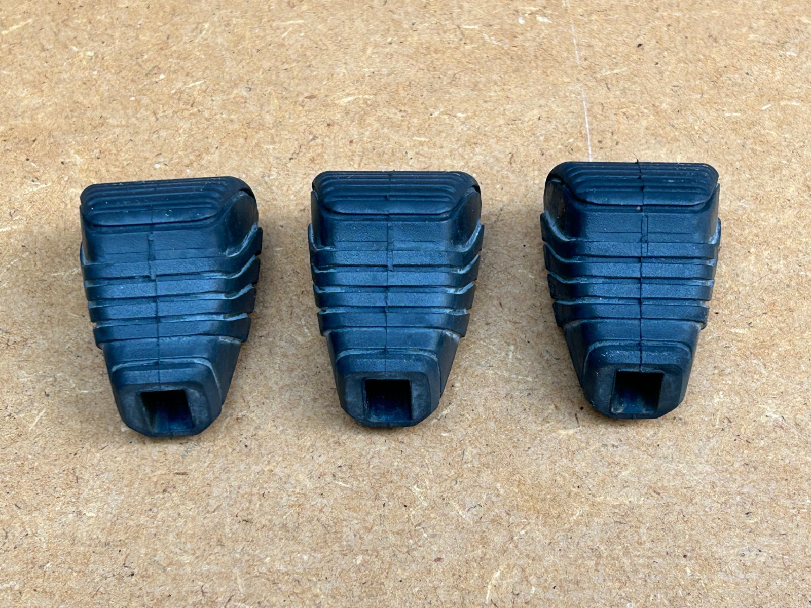 Pearl Heavy Rubber Feet (3-pack) for Snare or Cymbal stand Spares Hardware photo 2
