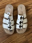 LADIES WHITE NATURALIZER 3 STRAP SLIP ON LEATHER SANDALS SHOES SIZE  6  EUC — photo 1