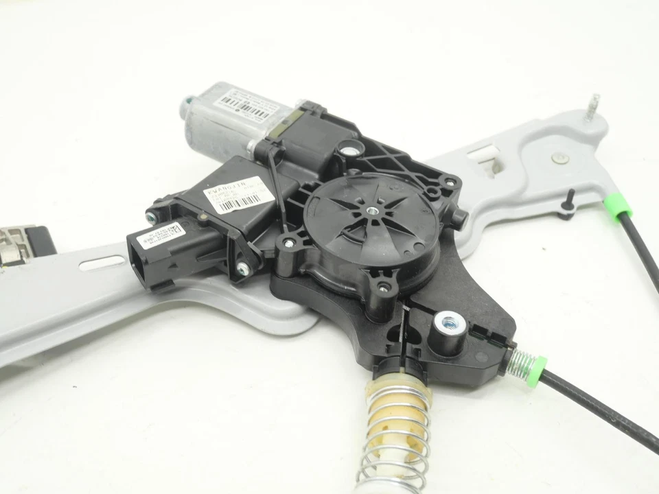 2016-2024 雪佛兰科迈罗 SS 可调式乘客右窗调节器 原始设备制造商 — 第 3/4 张图片