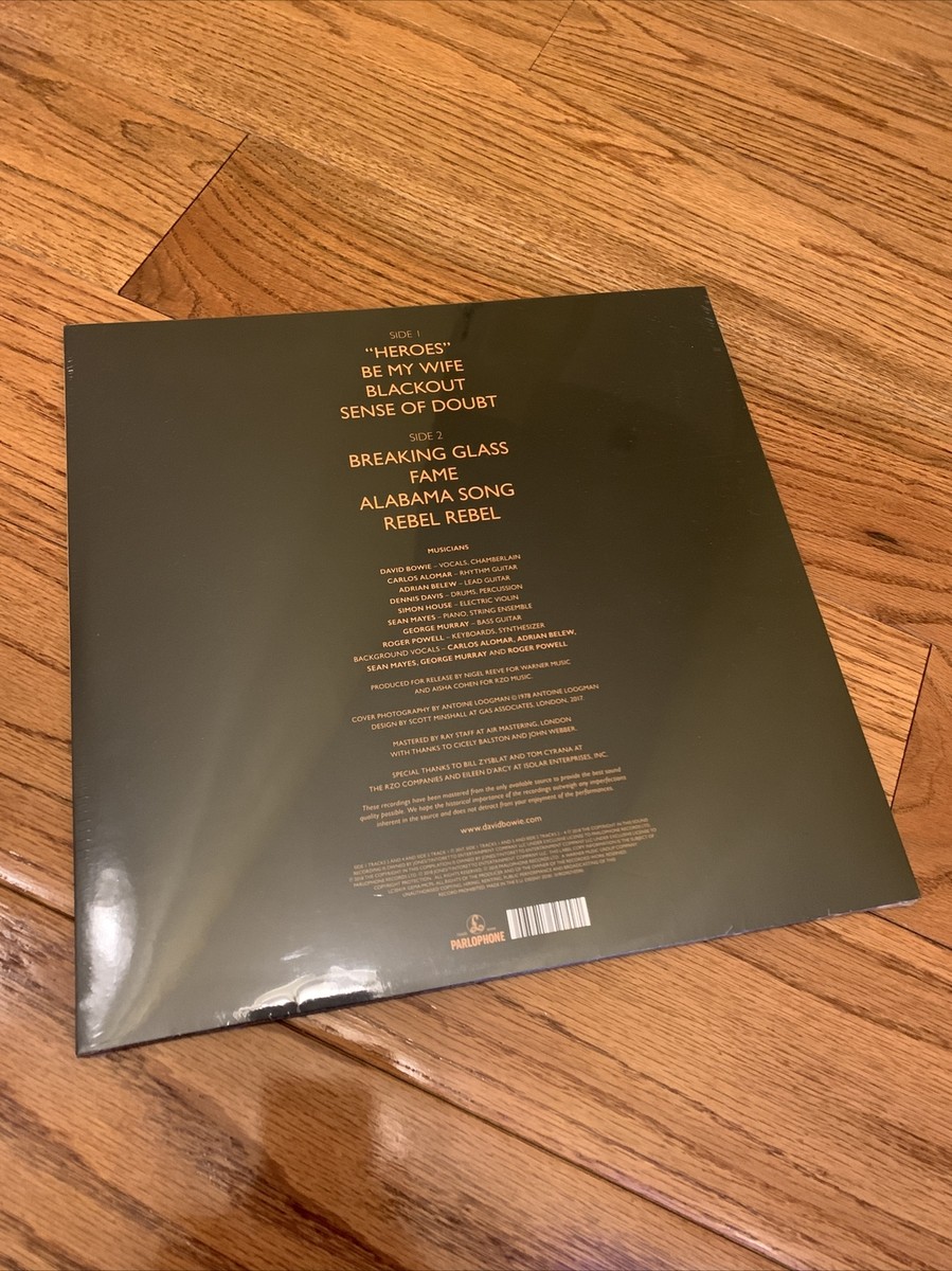 洋楽 David Bowie Live in Berlin 1978 LP sddefault.jpg