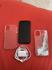 Apple iPhone 11 - 256GB - Schwarz (Ohne Simlock) (Dual-SIM)