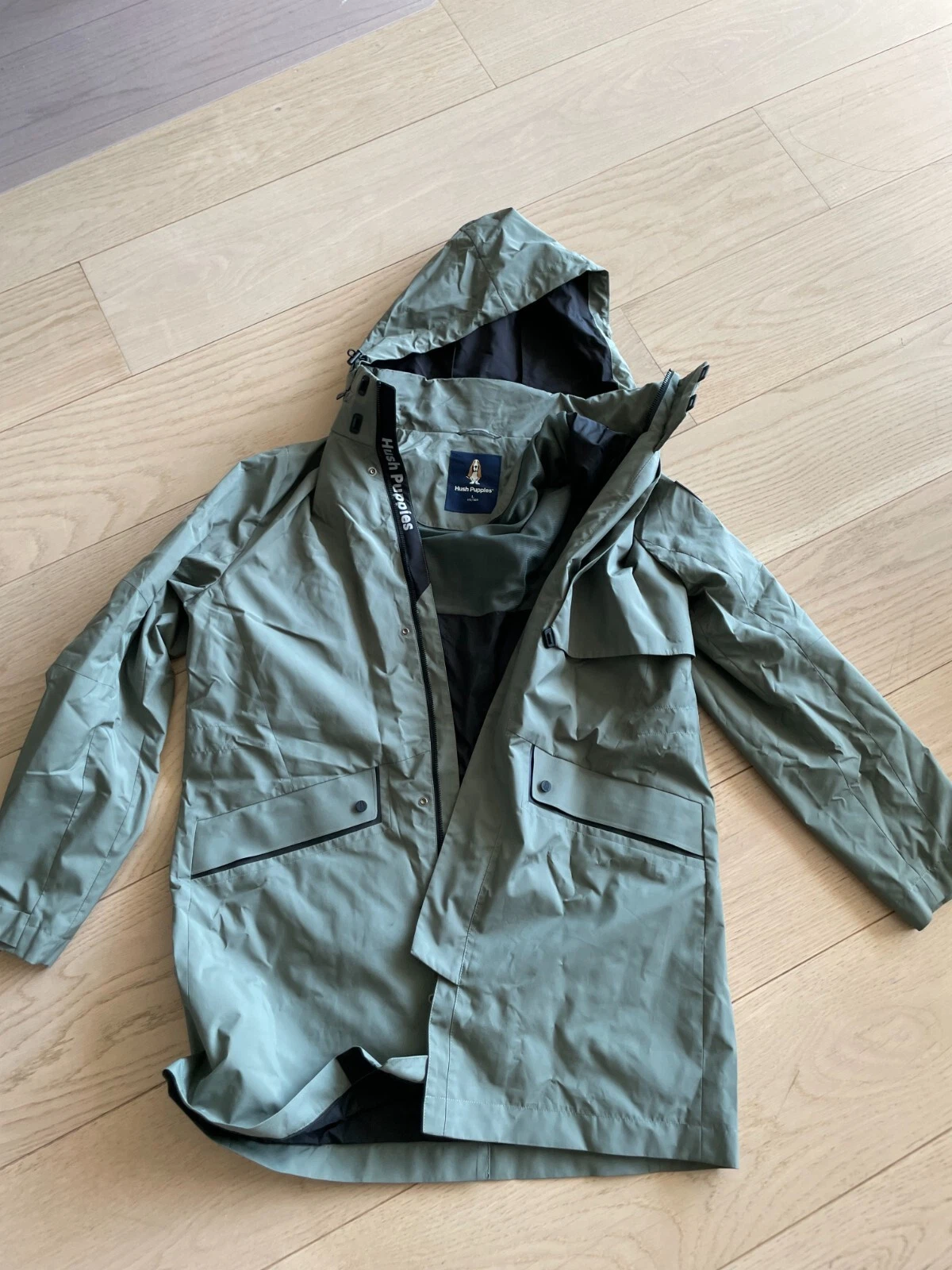 Hush Puppies Waterproof Jacket SIZE L