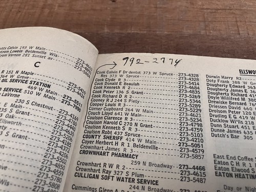 ELLSWORTH Wisconsin 1968 TELEPHONE DIRECTORY Phone Book, History Research - Picture 8 of 11