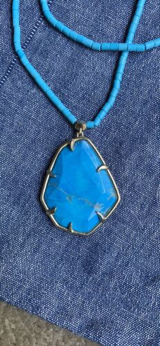 NWT Kendra Scott Aqua Howlite Turquoise Blue Beatrix Long Pendant Necklace $150 - Picture 2 of 5