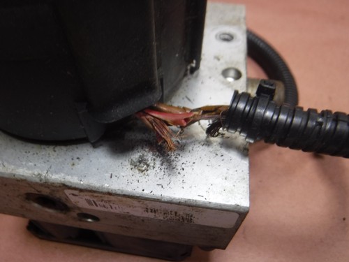 Jeep Wrangler TJ 2000 ABS Brake Pump Factory OEM Free Shipping - Picture 5 of 5