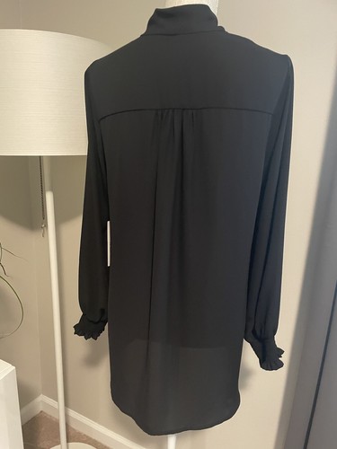 NEW! Fifteen Twenty Luxury Wrap Tie Blouse Black Medium MSRP $152 - Picture 5 of 7