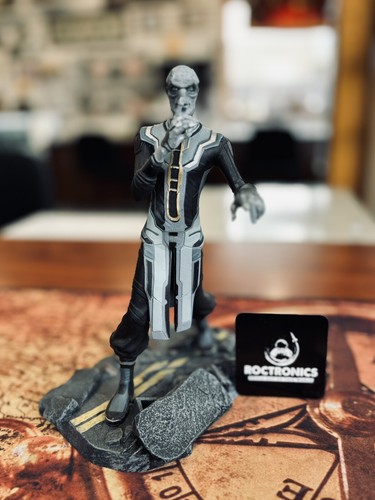 Diamond Select Marvel Gallery - Ebony Maw Statua 25cm - Avengers Infinity War - Ufficiale Licenza