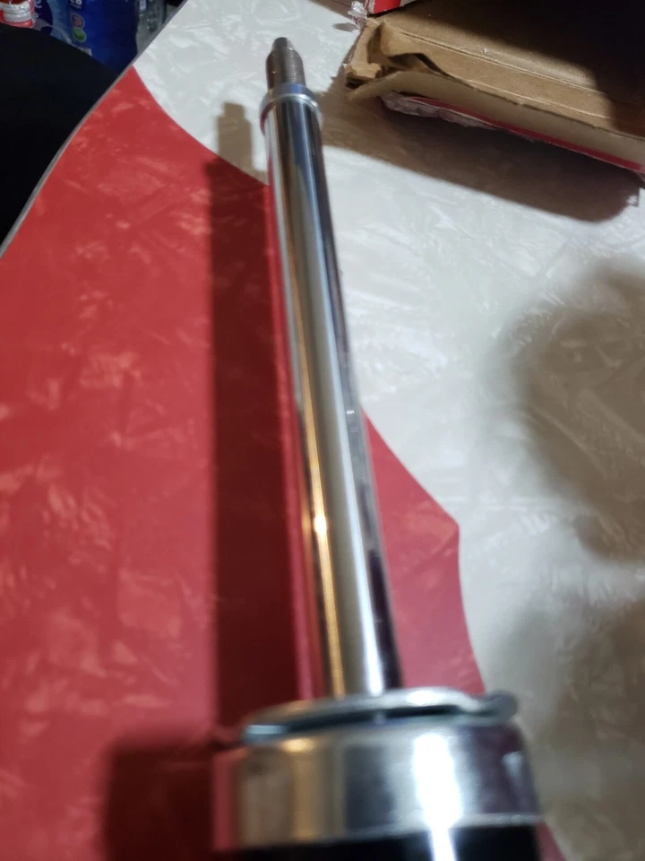 Amortiguador de suspensión FCS 346410 para Jeep Grand Cherokee 11-21 Foto 2 de 4