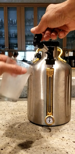 Picknick Wasserhahn 2.0 2.1 ist All-in-One Super Liquid Disconnect, perfekt für Fassbesitzer - Video 1 von 1