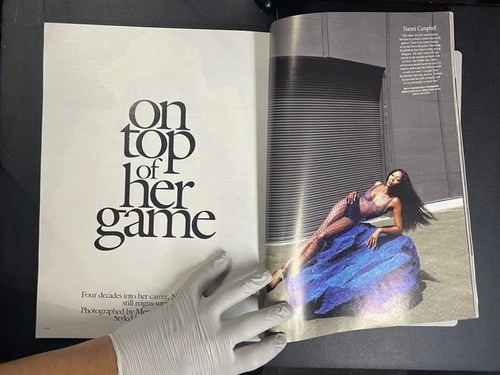 W Magazine Volume 4 2022 The 50th Anniversary Issue Karlie Kloss - Imagen 10 de 12