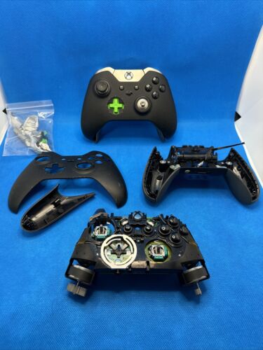 Microsoft Xbox One Elite Series 1 Controller NO BATTERY COVER 1698 + Spare Parts