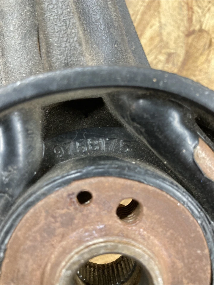 Chevy Chevette Scooter Pontiac T1000 1978-87 volante negro original GM  Foto 3 de 3