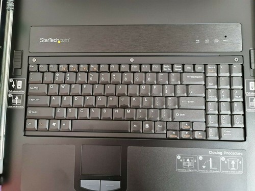 STARTECH 1U 17" Rackmount LCD Console VGA/DVI 17in 1080p QWERTY UR - Bild 4 von 12