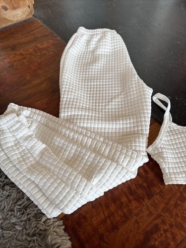 SHEIN Quilted Set Crop Top Sweats. Pajamas Cream Ivory - Picture 4 of 11