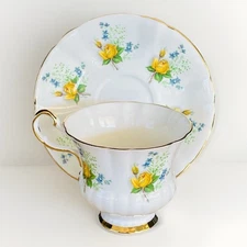 Royal Windsor Teacup & Saucer Yellow Roses/Blue Flowers Gold Rim England~Mint