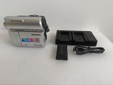 Samsung SC-D353 MiniDV Digital Camcorder 20x Zoom Bundle Charger