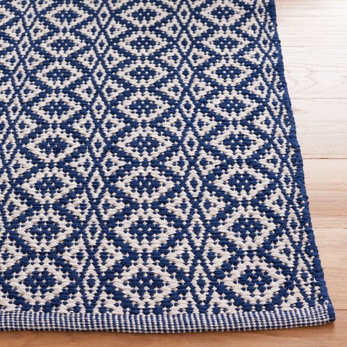 Montauk Collection Accent Rug - 2'3" x 3'9", Ivory & Navy, Handmade Cotton, I... - Bild 2 von 6