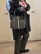 Tommy Hilfiger handbag black and natural colour great condition hardly used