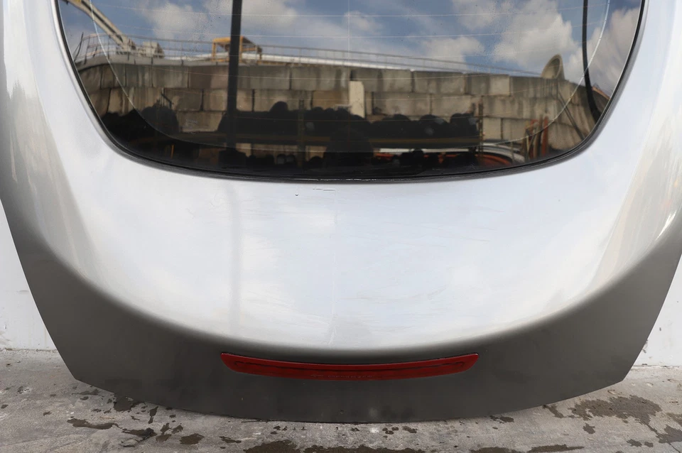 Puerta levadiza tapa maletero Nissan 370Z 09-20 sin alerón gris KMA0M-1EAMC, A858, O Foto 2 de 4