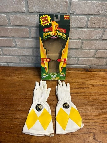 Vintage Mighty Morphin Power Rangers Sound Effect Gloves Yellow - Open Box