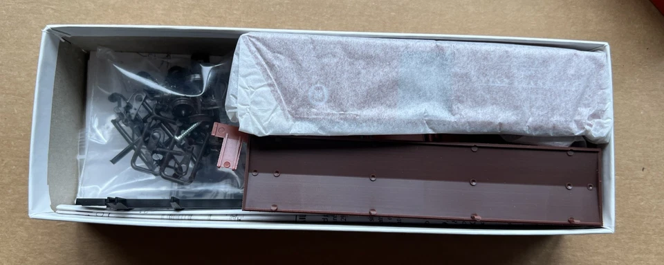 NIB Red Caboose HO Scale RC-7010-7 PRR X-29 Box Car Circle Herald #51664 - Image 4 of 4