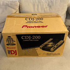 Pioneer CDJ-200 PRO DJ IN ORIGINAL BOX WITH ORIGINAL PAPERWORK AND MANUAL