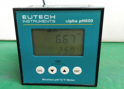 10476 EUTECH INSTRUMENTS WIRELESS PH/C/F METER ALPHA PH600
