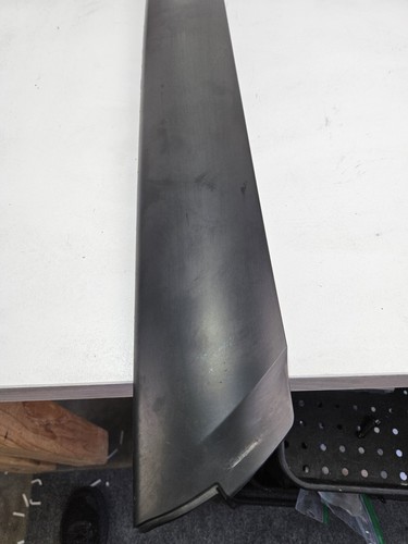 2008 LAND RANGE ROVER FRONT DRIVER SIDE WINDSHIELD A PILLAR MOLDING OEM 147 - Picture 5 of 7