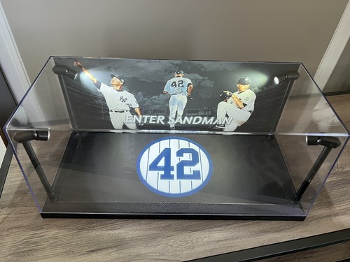Mariano Rivera Custom 2-Karten PSA & BGS Vitrine mit LED Leuchten - Yankees - Bild 2 von 2