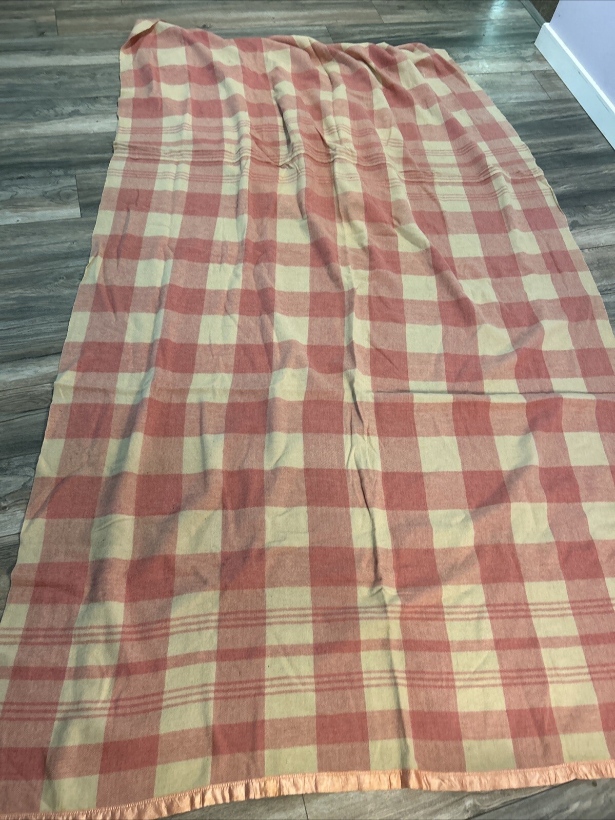 Picture 4 of 12