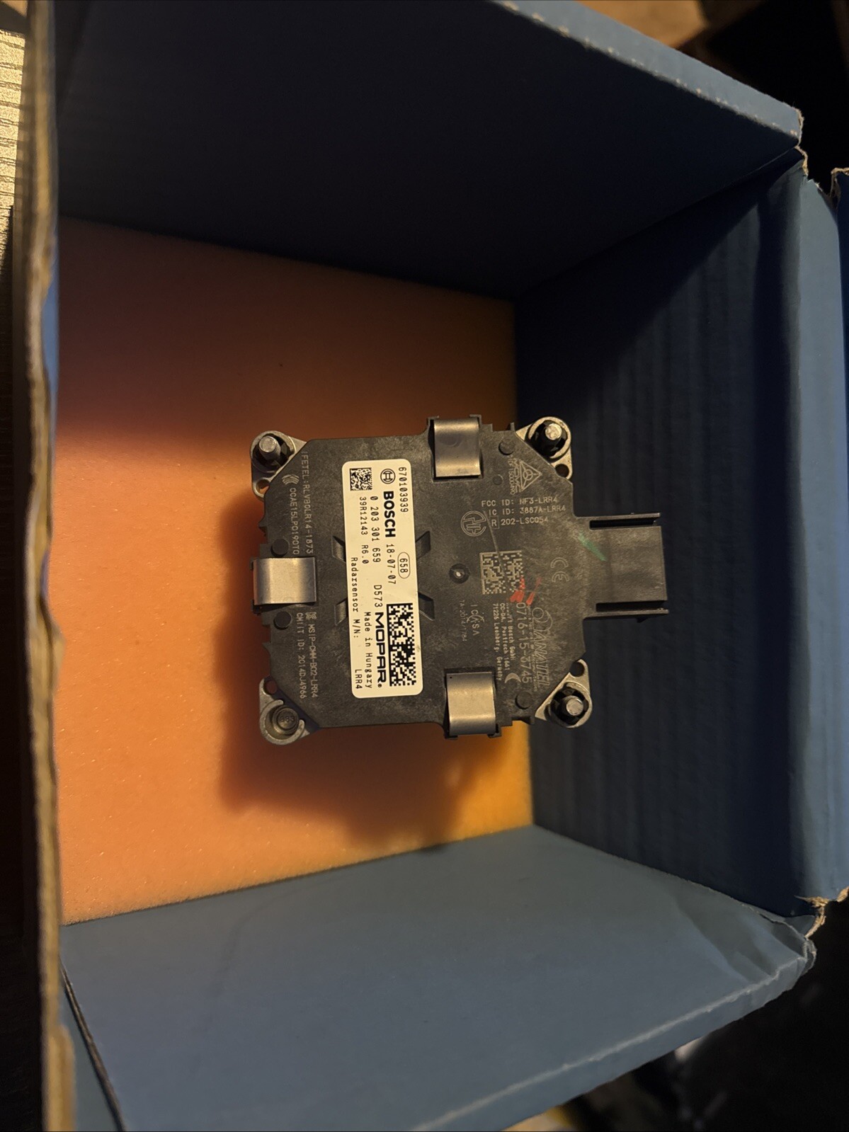 2018 2019 2020 MASERATI LEVANTE DISTRONIC RADAR SENSOR OEM 670103939