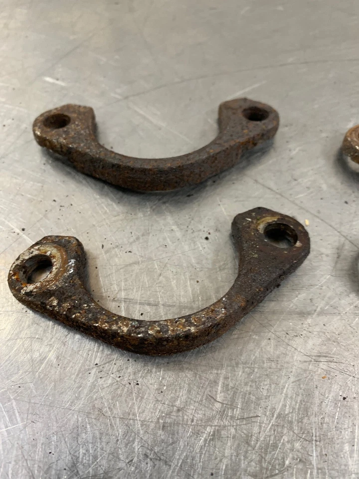 Braçadeiras de escape Kawasaki 93 Vulcan EN500A 1993 EN500 OEM cabeçalho clipes de retenção  - Imagem 4 de 4