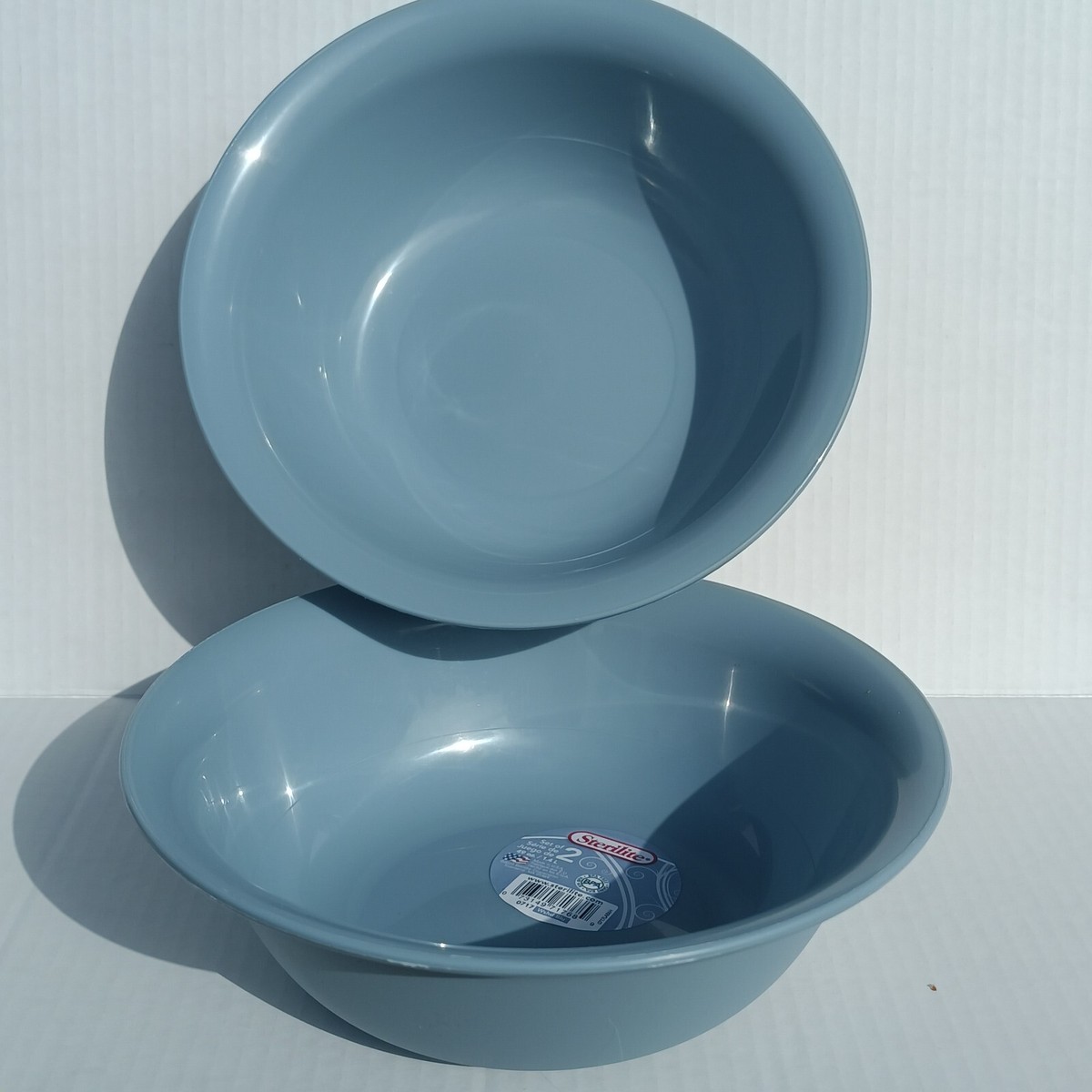Sterilite Set of 2 Large Plastic Mixing Food Bowls 49 Oz w/Lite