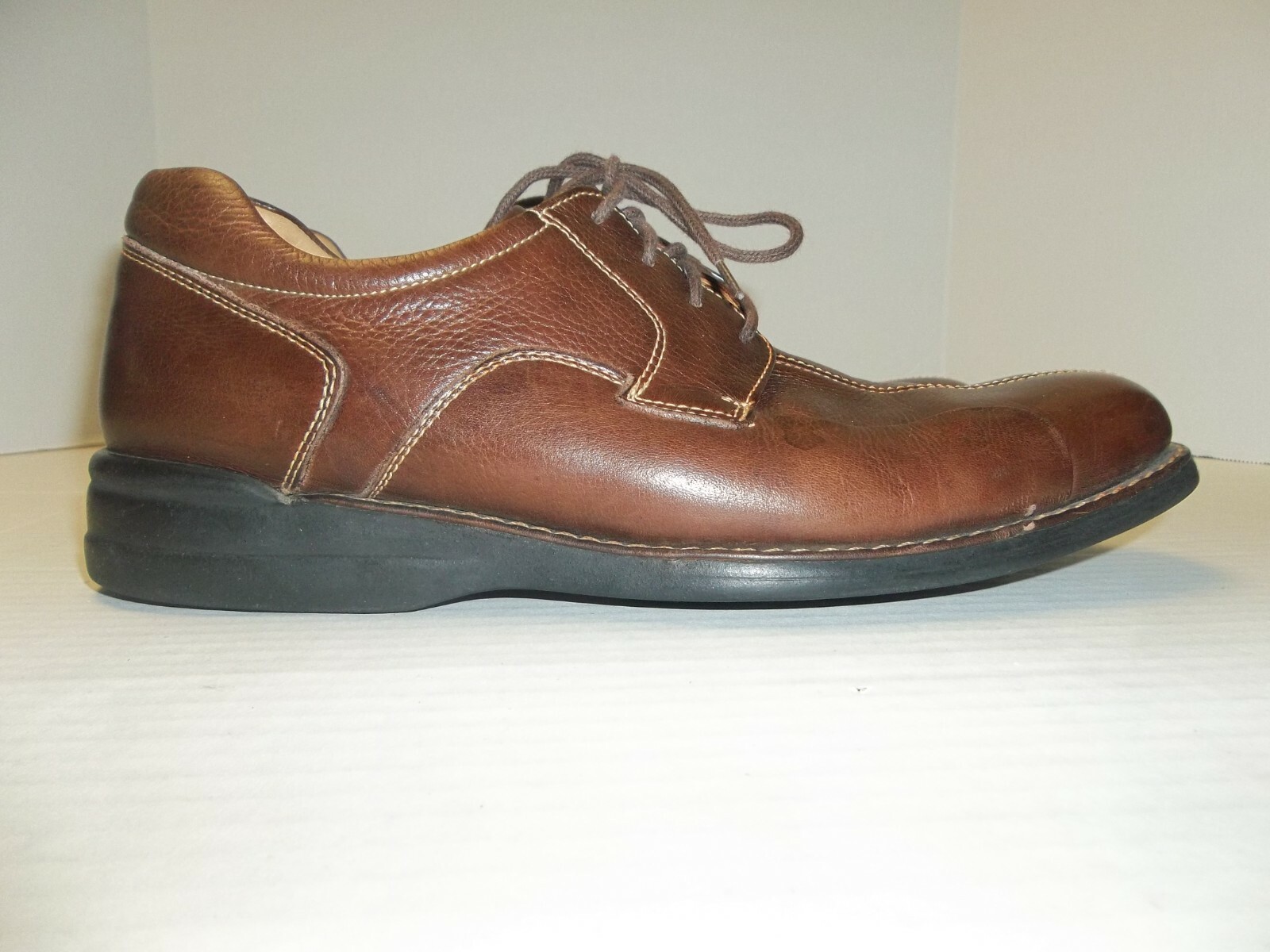 SAOLA Oxford da uomo taglia 9 5 M Johnston & Murphy in pelle marrone con punta divisa