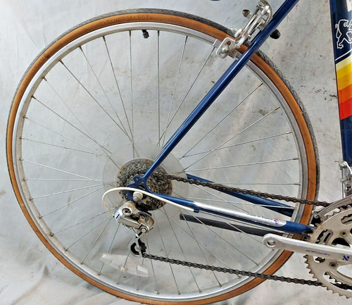 1987 Peugeot Iseran Touring Road Bike 55cm Medium Chromoly French Made Ships USA - Picture 3 of 15