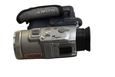 【動作確認OK】SONY ソニー Handycam DCR-PC100 ミニDV Amazon | SONY DCR-PC100 デジタルビデオカメラレコーダー