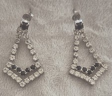 Vtg Silvertone Black And  Clear  Rhinestone Earrings Pierced Chandelier Dangle