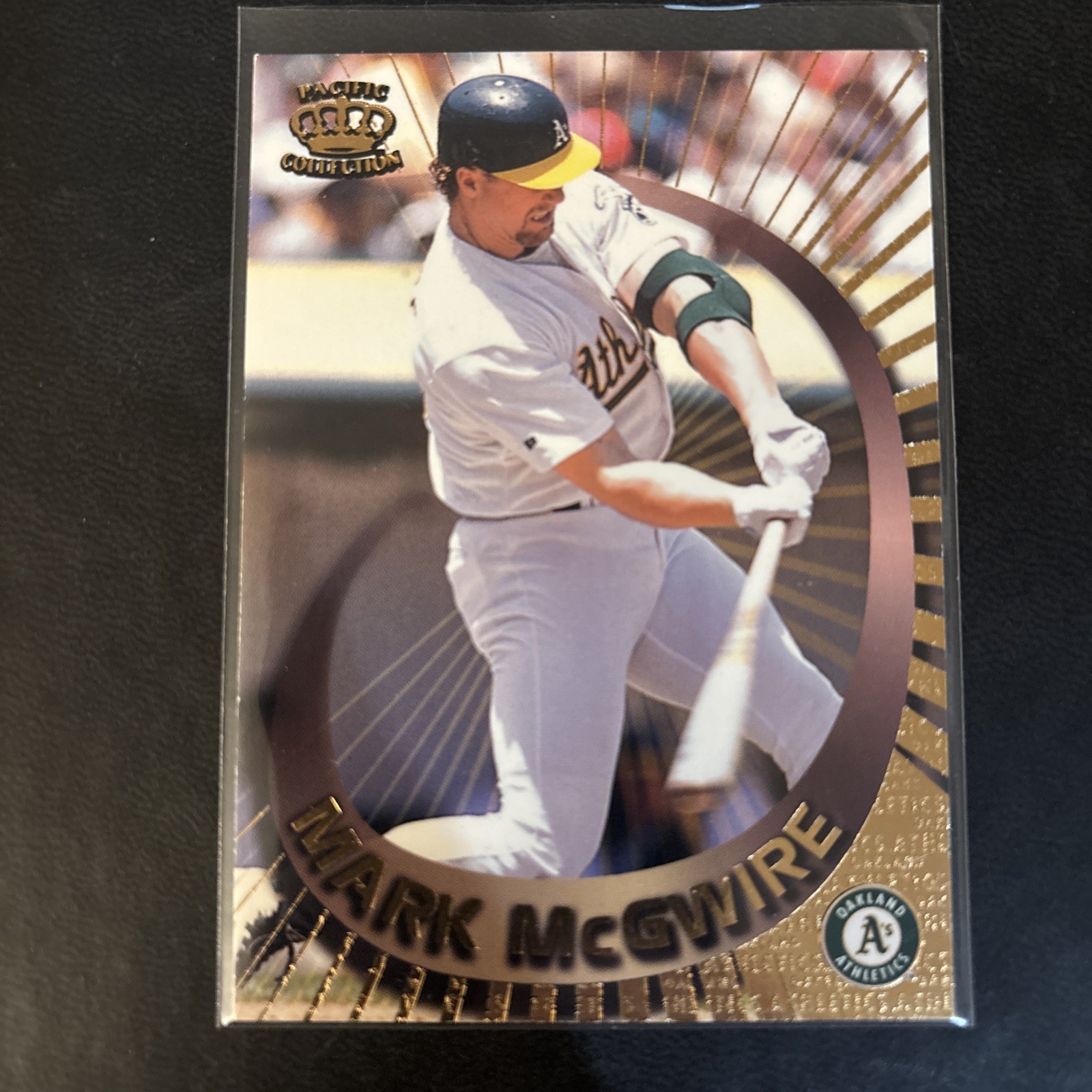 1997 Pacific Crown Collection - Card-Supials Mark McGwire #15