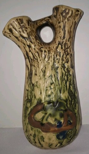 Roseville Pottery Imperial I Textured Double Wall Pocket Art Deco