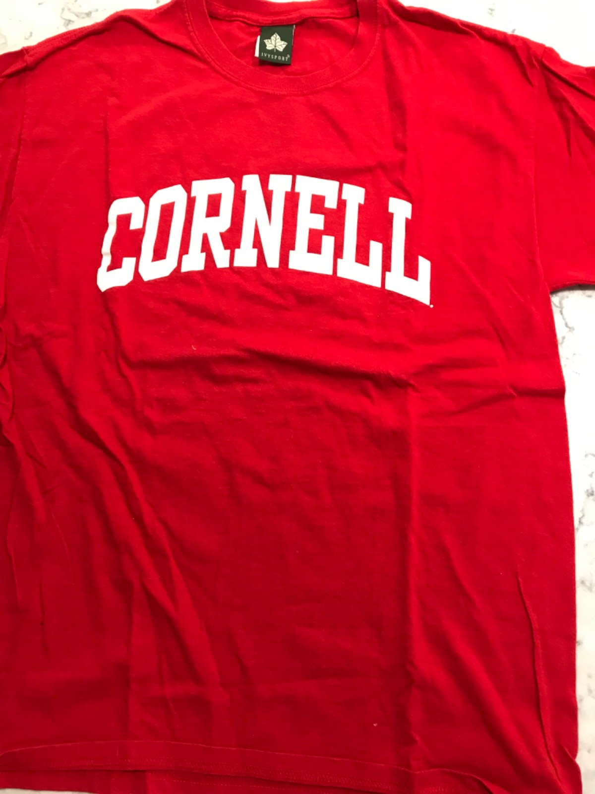 Cornell  Big Red T-shirt with C logo on back Large 100% cotton Ivysport